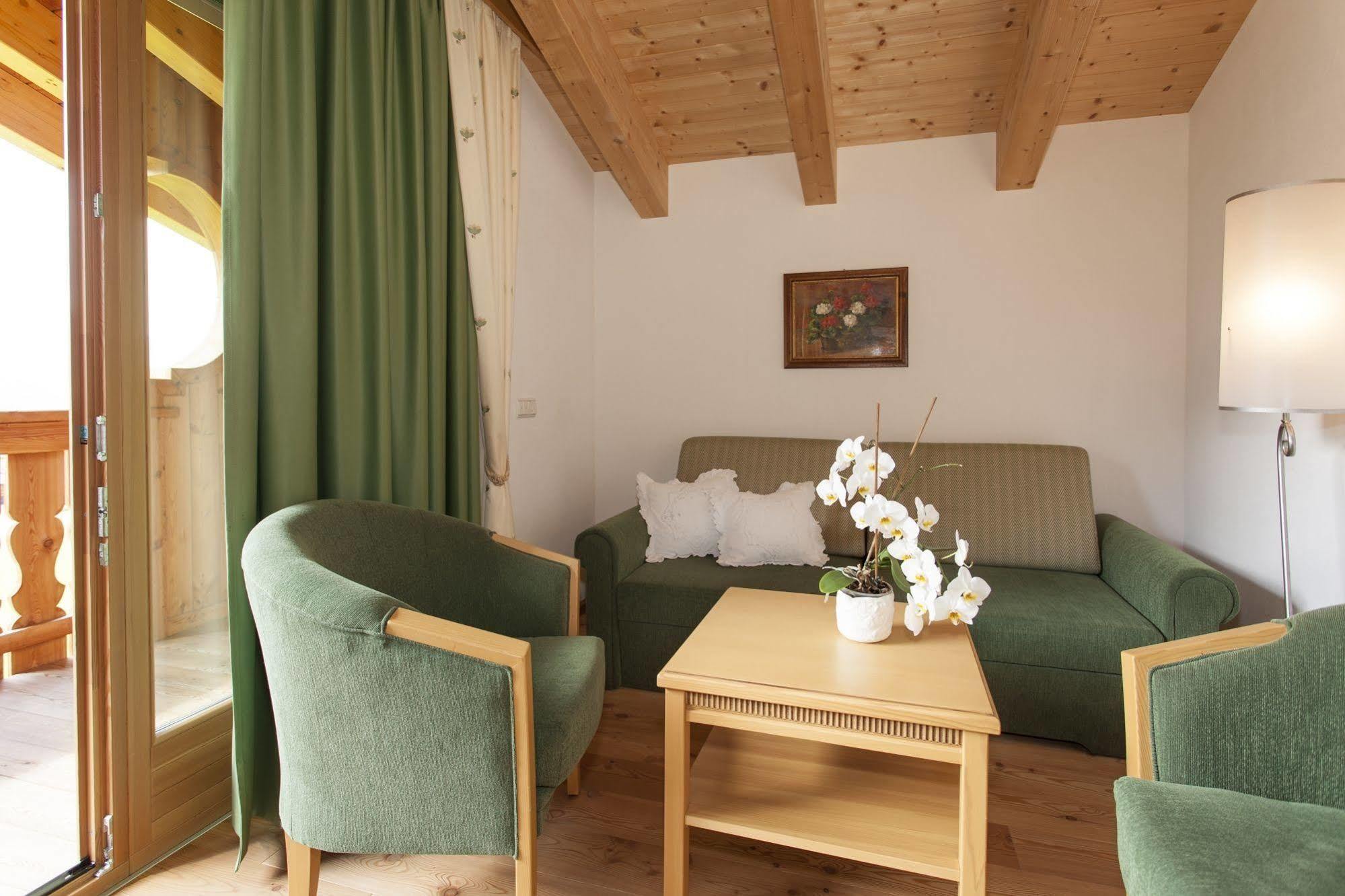 Dependance Hotel Mareo Dolomites St. Vigil Exterior foto